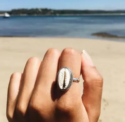 Riptide Shell Silver Ring