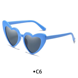 Love Heart Girls Colors Sunglasses Women Fashion Designer Pink Cute Retro Cat Eye Vintage UV400 Party Sun Glasses Red Female