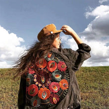 Load image into Gallery viewer, Rosa Vintage Embroidery Denim Coat